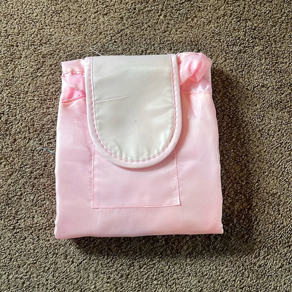 Flash sale Easy clean up make up bag